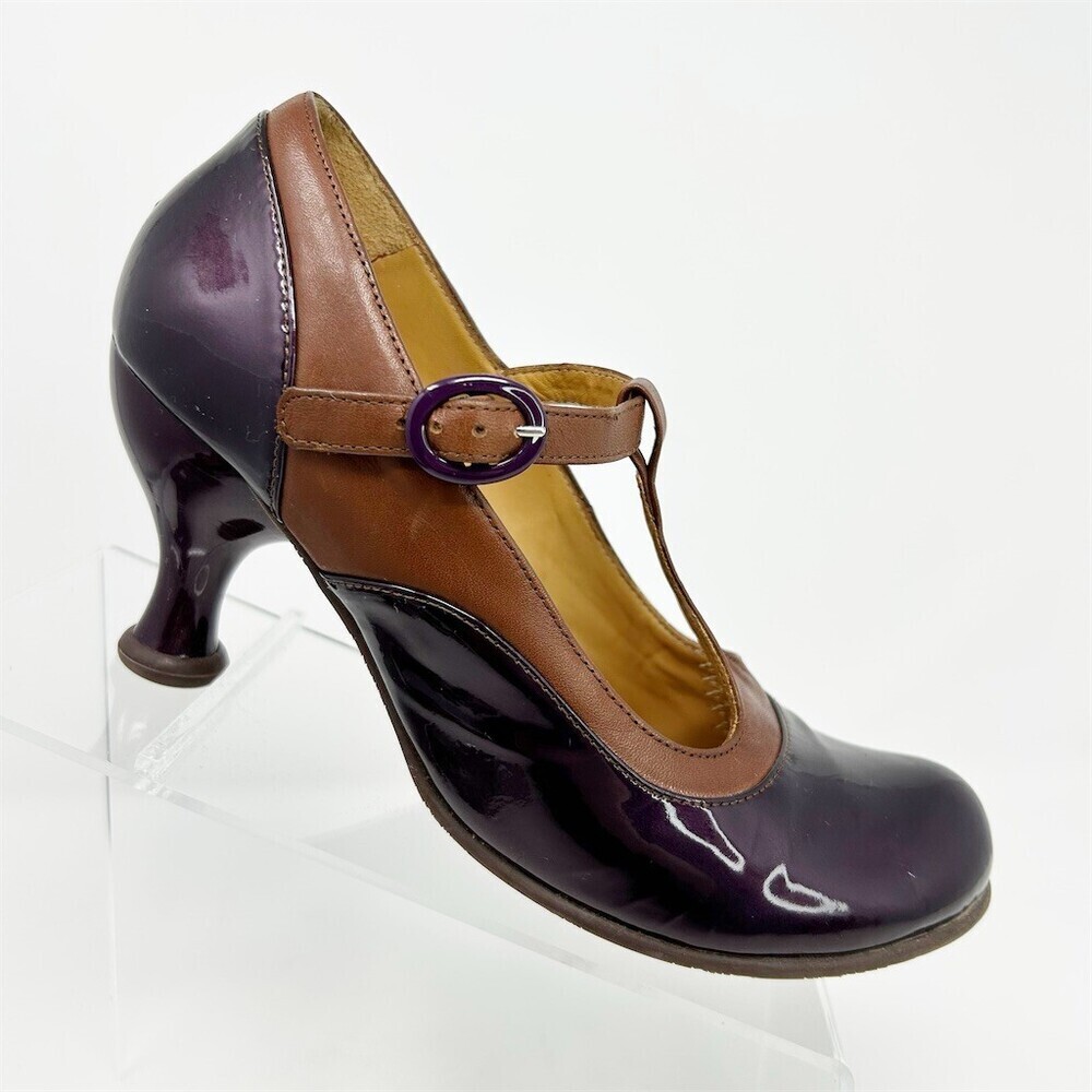 John Fluevog Bellevue T-Strap Mary Jane Dress Pumps Purple Buckle Heel Size 7